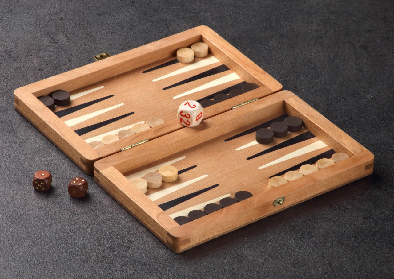 Bavarian Cherrywood Magnetic Backgammon Set
